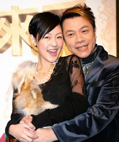 蔡康永|蔡康永，60岁发福显老态，相伴22年男朋友照片，身材魁梧很帅气