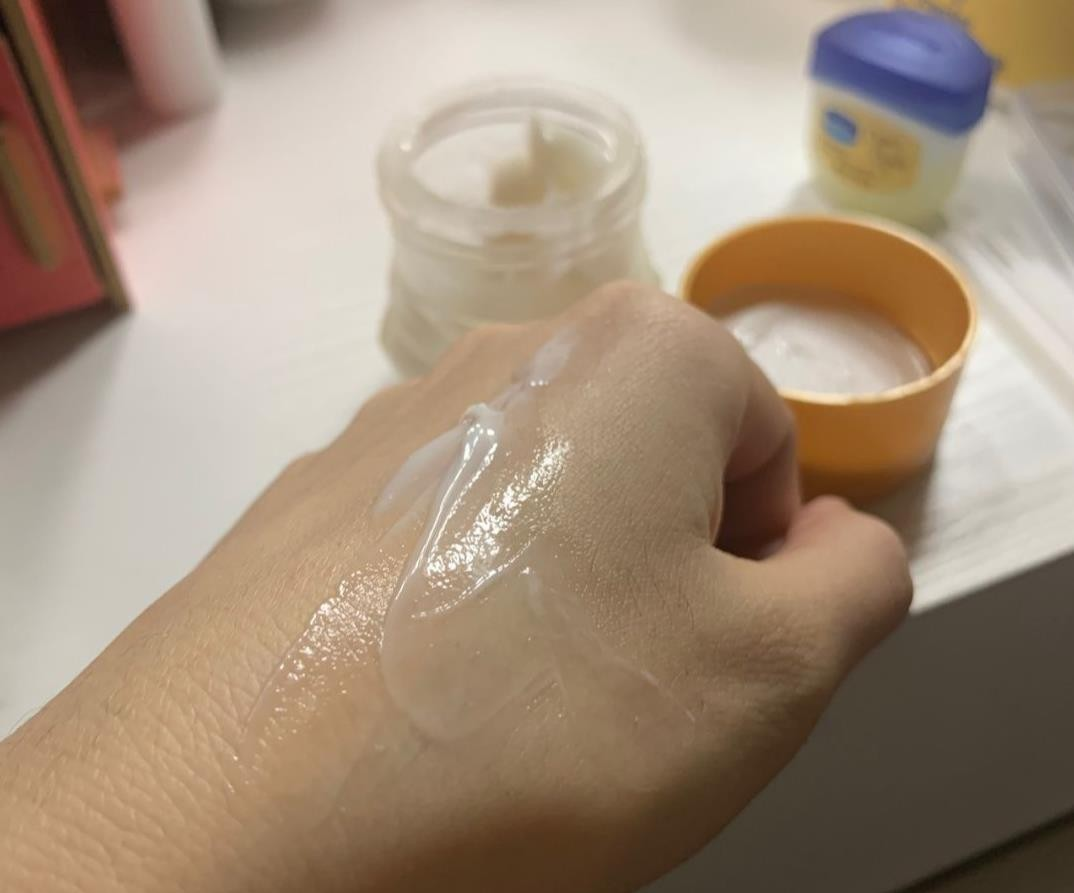 面霜 国货面霜才是“隐藏王者”,补水保湿样样不差,每一个都深得我心