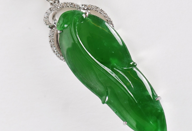 翡翠|你还不会挑选翡翠首饰吗？没有经验，注定就会上当受骗