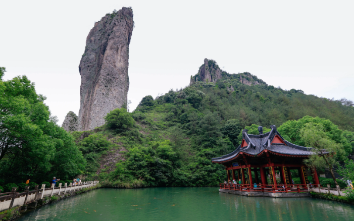 杭州|杭州作为旅游城市的缺陷十分明显，地铁没有网状化，公交发达