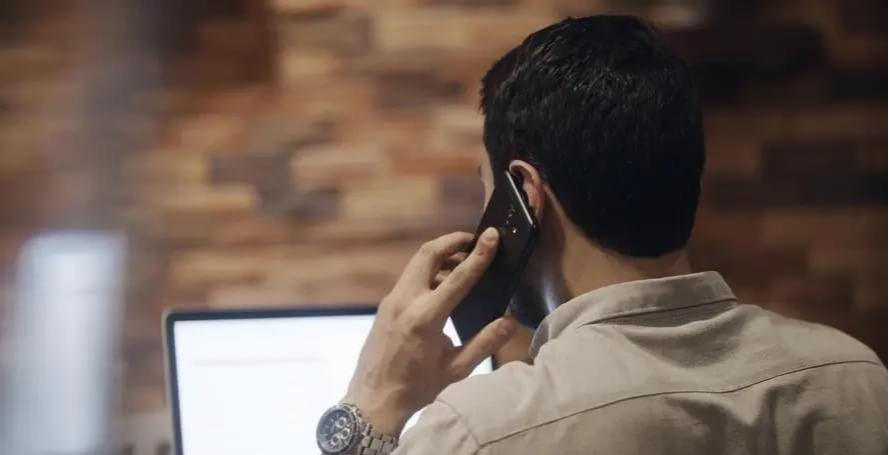 劳动仲裁|老板拖欠工资，还把我裁员了，6万块工资要不回来，找新工作也难