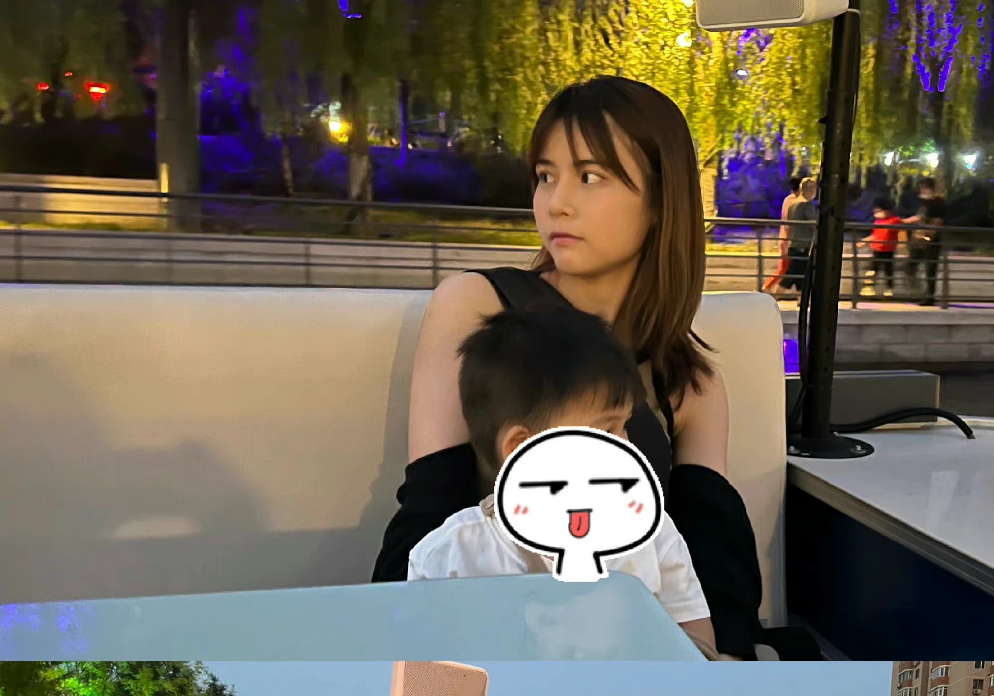 苏醒|廖语辰与苏醒结婚多年来，首次晒与儿子的合照，风景优美