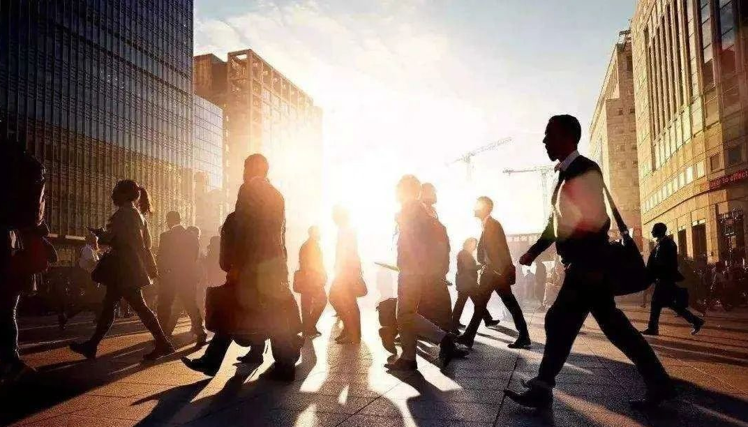 |你会慢慢感觉到,工作已经不再是你人生的全部