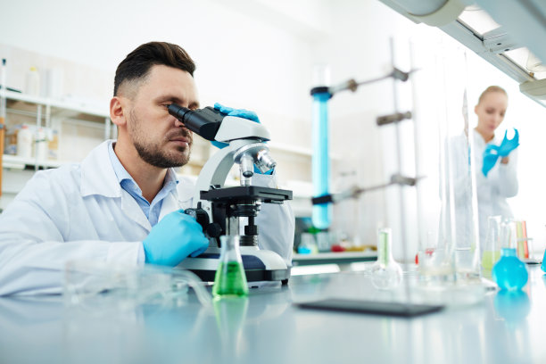 中国古生物学院的地质学专业。