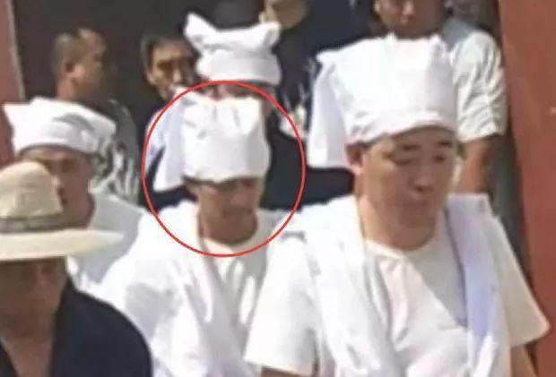 马蓉|离婚6年，王宝强感情稳定事业风光，马蓉独自带女儿，直播无人理