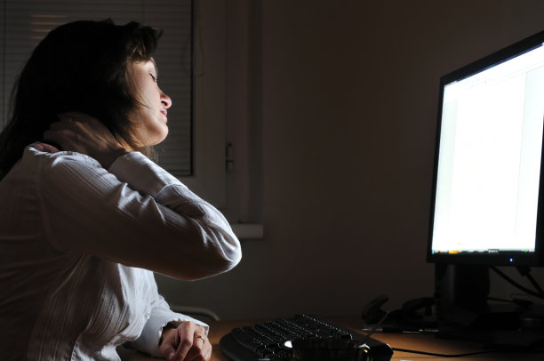 |领导要求加班，拒绝加班，你怎么办？