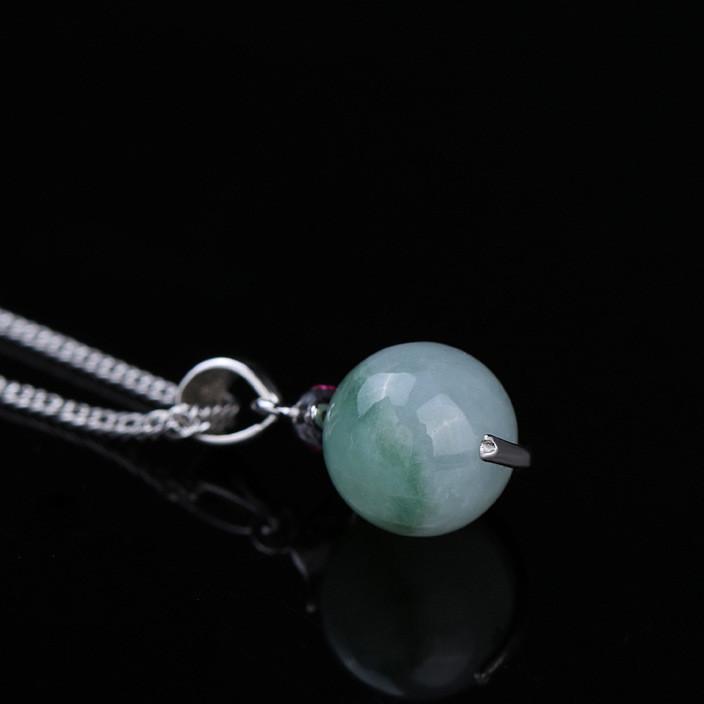 翡翠|中国人自古喜爱圆，在翡翠中，圆会被用到什么形状中呢？