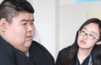 运动 被称“中国第一胖”，为爱一年从668斤减到268斤，变身网红