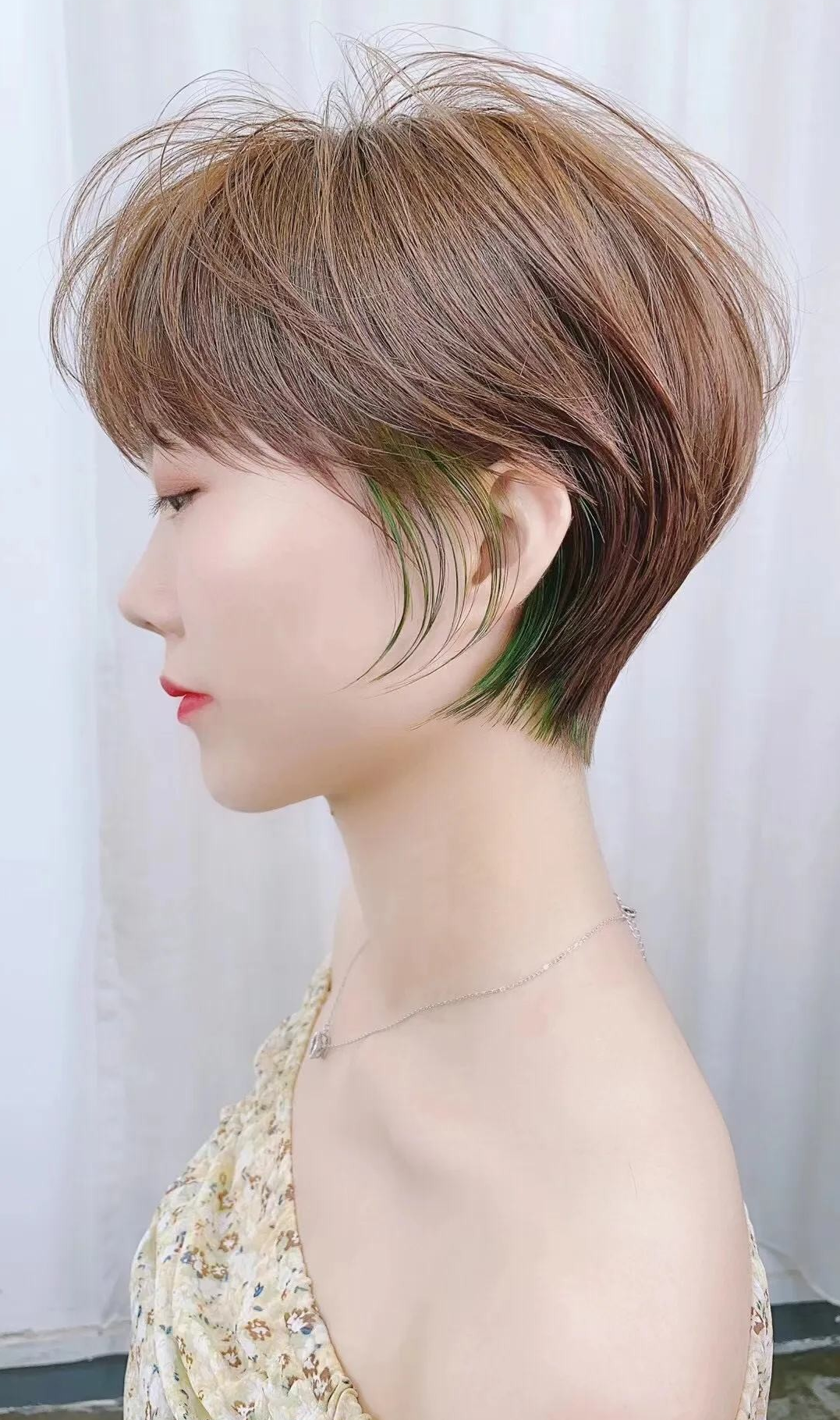 发型 女人不到40岁，前3种发型别尝试，后三种发型值得拥有