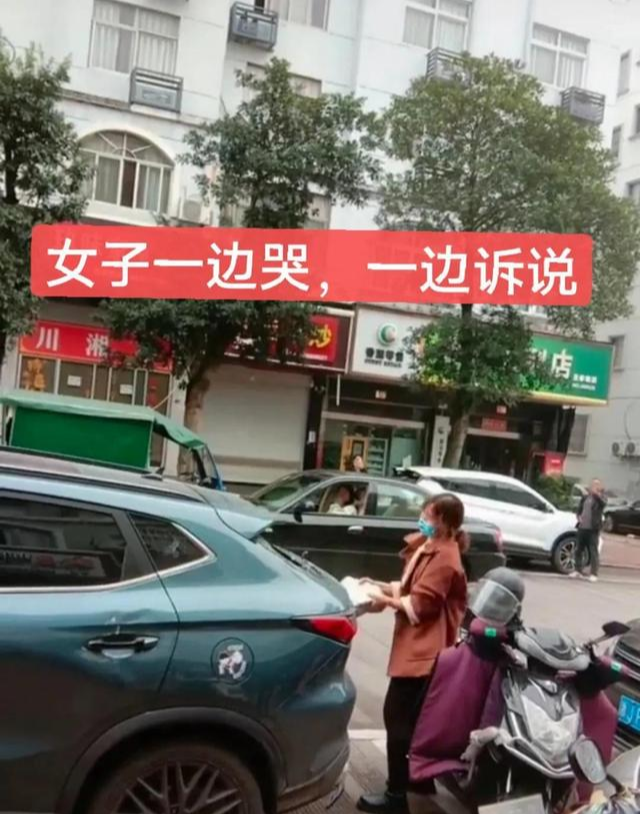 浙江:女子意外发现老公住在闺蜜家,一怒砸车:他骗我去外地学习