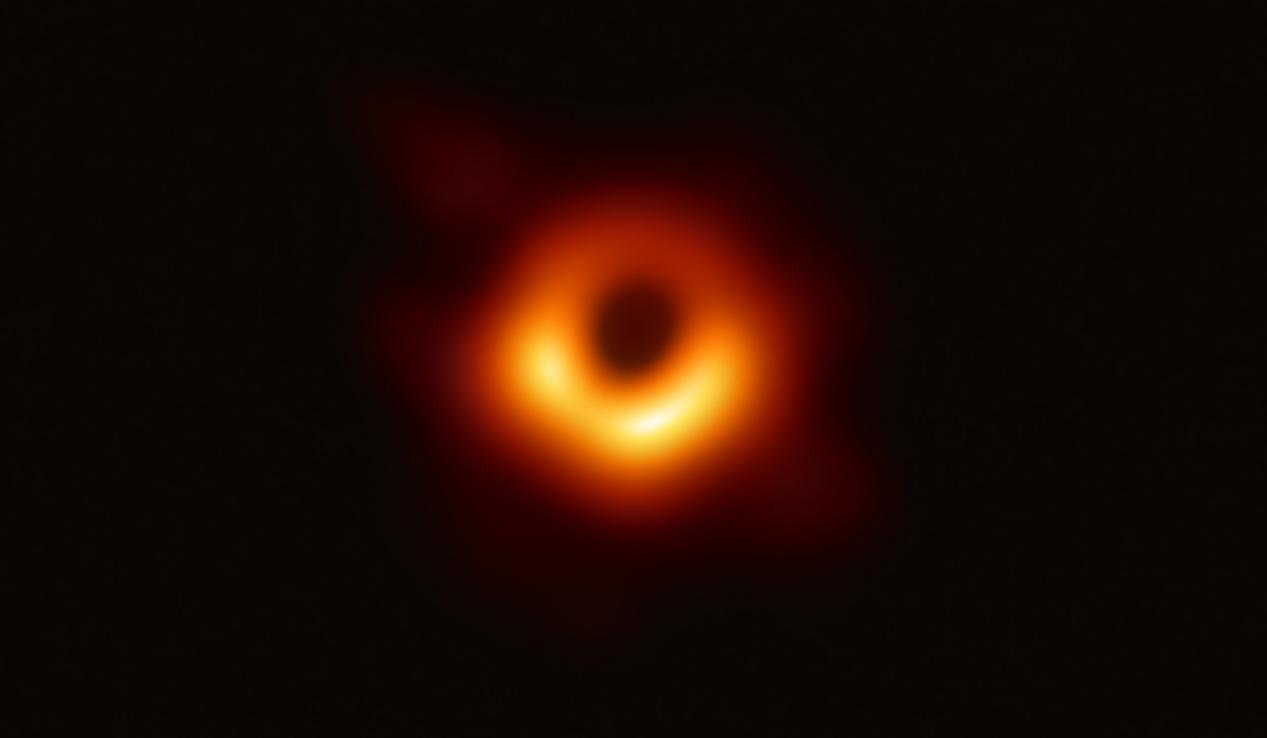 我们银河系黑洞人马座 A*（Sgr A*）的第一张图像