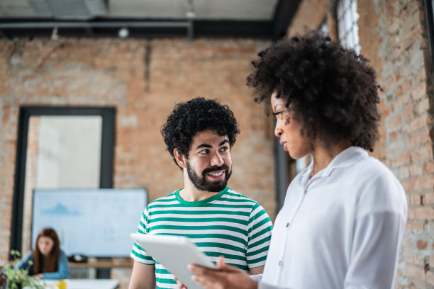 |如何让职场人自保?