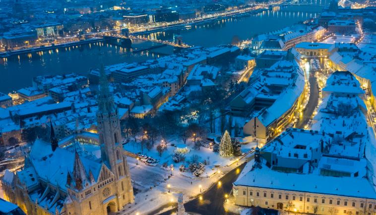 小姐姐|一个被多瑙河分开的地方,谱写着布达佩斯的神奇美景,值得去看!