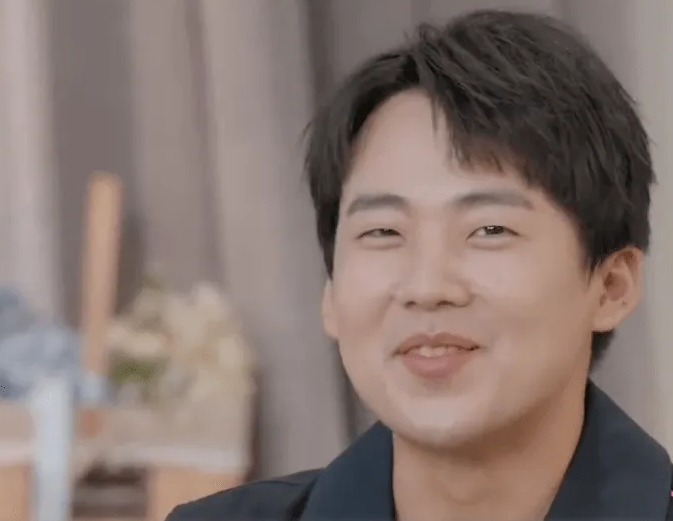 朱茵|同样是拒绝炒情侣，为何郭麒麟对孟子义和宋祖儿，态度完全不同呢？?