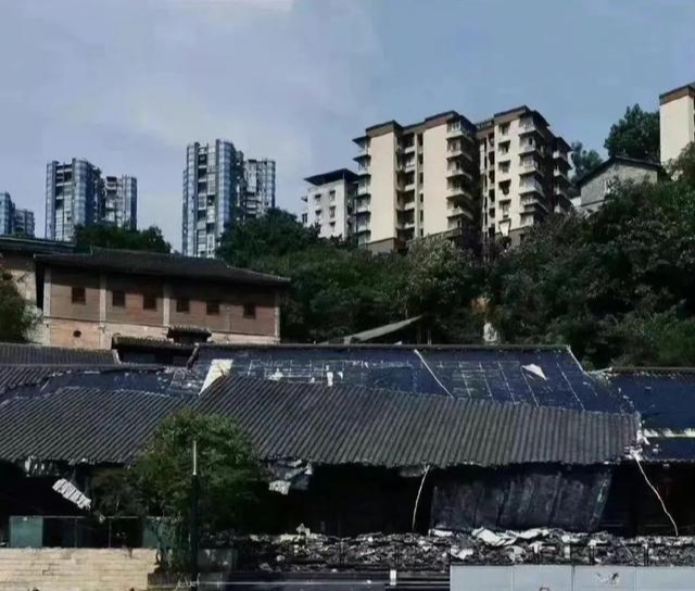 热化沥青!南方大量批发40度,三伏天该咋办?别怕,梅雨或来救场!