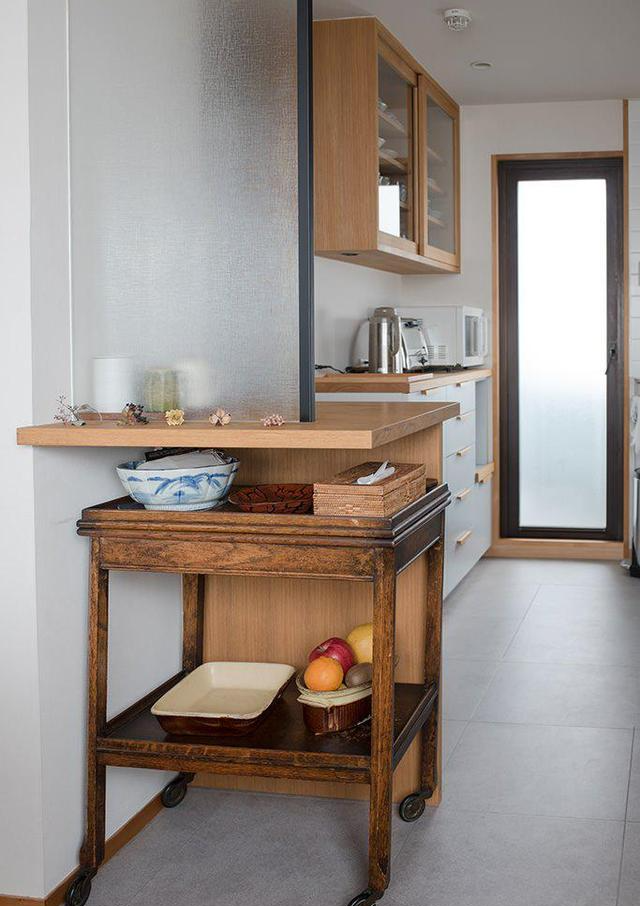 看了67岁阿姨的独居生活照:那叫一个雅致,拍照给大家瞧瞧,羡慕