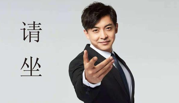 李佳航|李佳航发文谈国足，网友大赞：不愧是爱情公寓最有种的男人