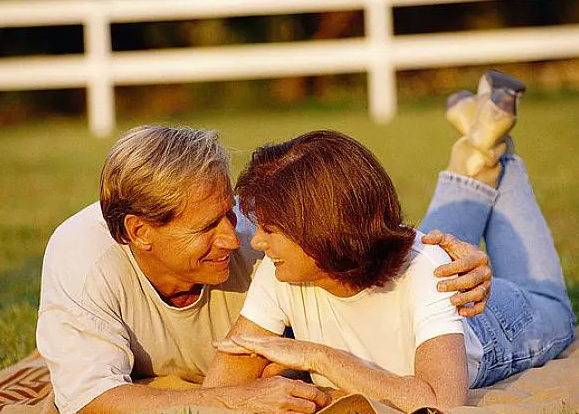 成都|维系长久关系的方法:践行“有来有往” 原则