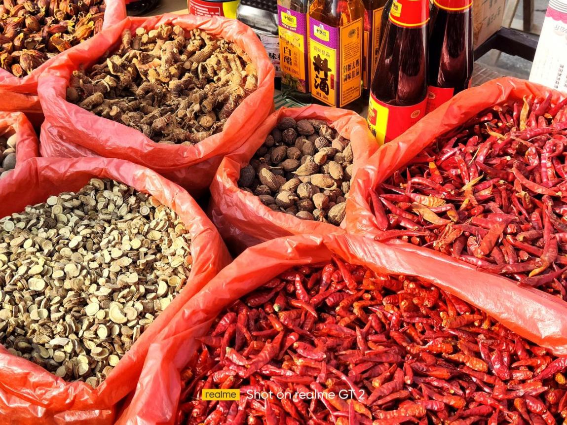 高通骁龙|2599元的真我GT2值得买吗？深度使用半个月，5大优点不吐不快