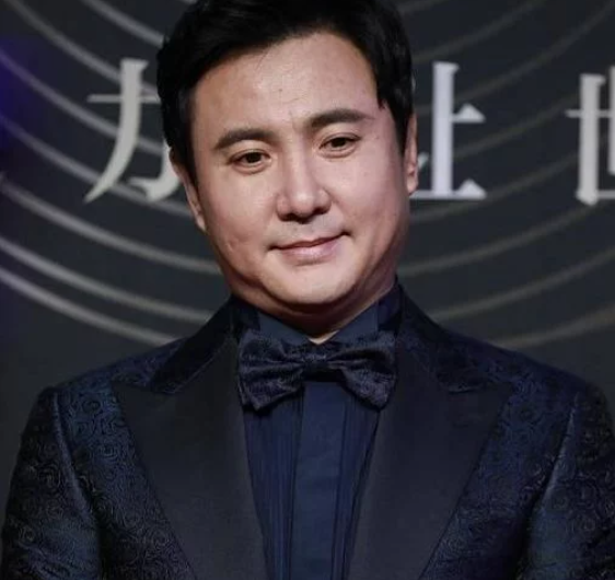 赵本山|别人担心春晚出差错，但对于上6次失误3次的沈腾来说，却是小事，看到做法后懂了