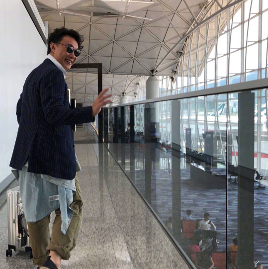 陈奕迅|陈奕迅一首《孤勇者》征服全网,曾因“爱国”举动搭上6千万