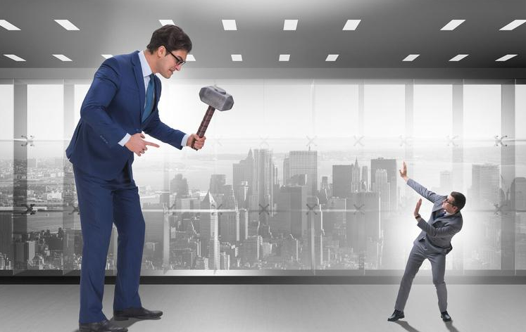 聚会|职场人都是人精,得到的越多,失去的越多