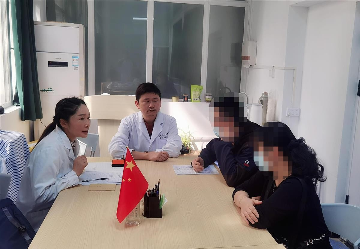 湖北17岁女孩服药濒临脑死亡,父母签署器官捐献书后,人被救活了