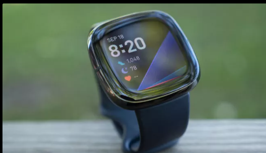 宝鸡|谷歌Pixel Watch:最好的非传统Fitbit设备