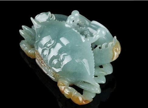 翡翠|那些精美的翡翠雕件，不仅要有精美的造型，还要有灵气有意境