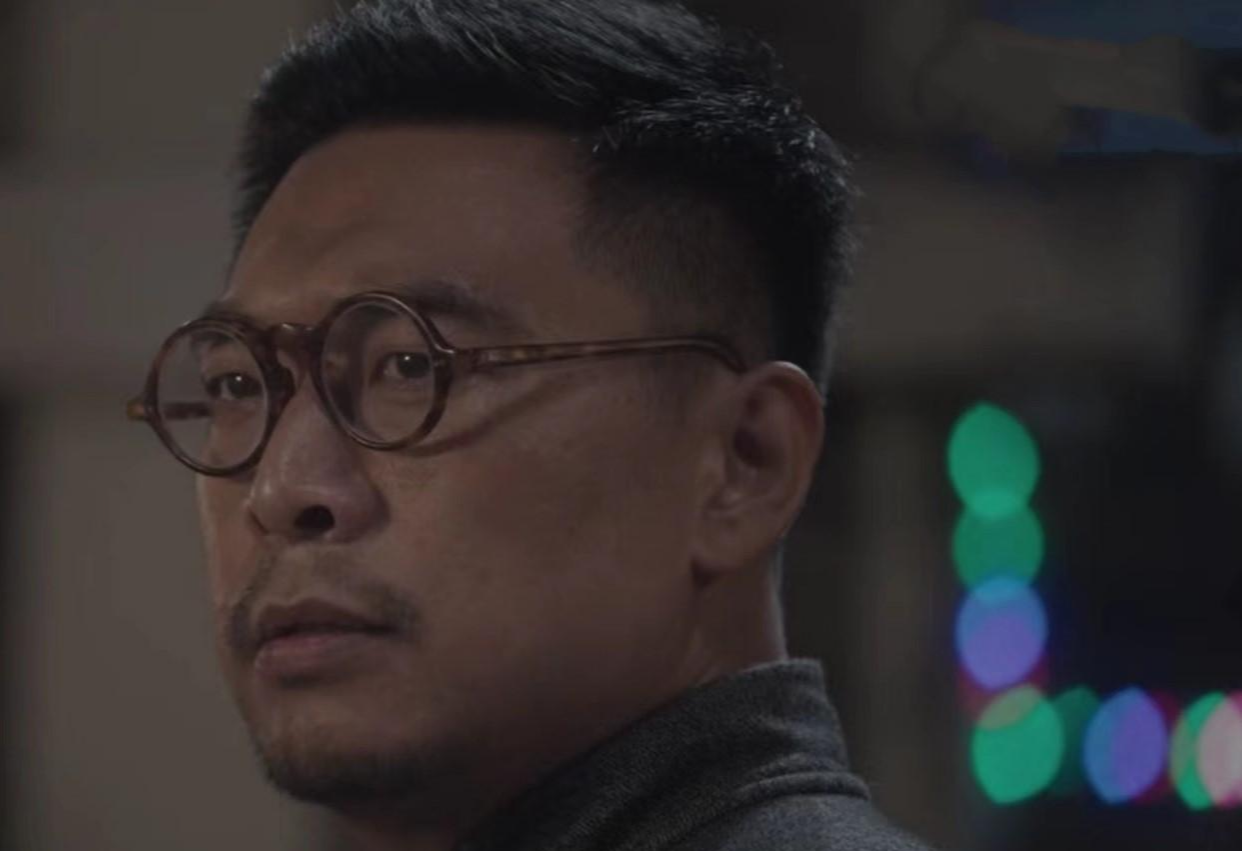 军统|谍战剧《信仰》第二集：老黄的举止莫名其妙，他为何要自我牺牲？