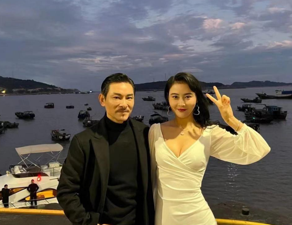 吴丹|亚洲小姐全球总冠军吴丹，荧幕初吻挑战反派获热度榜第一名