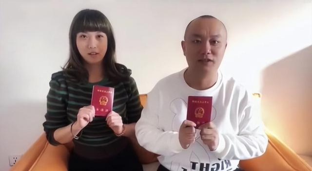 榜一大哥给妻子刷180万礼物,老公感谢:我们终于有钱结婚了