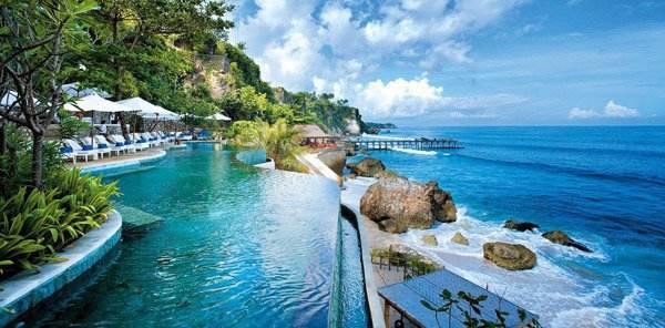 |全球公认最美的十个风景区,足不出户就能看!