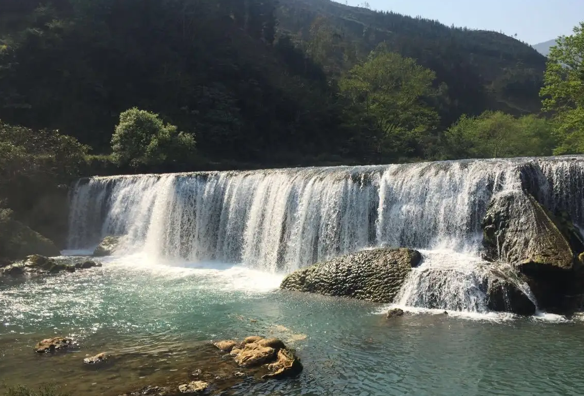 丙察察|曲靖,一座低调的云南城市,用美景治愈着过往行人的心