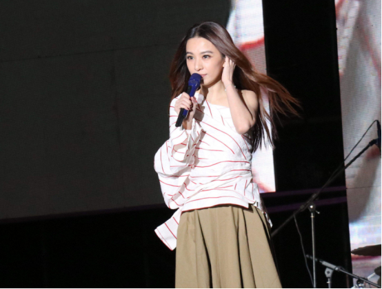 王紫璇|17岁出道红遍亚洲，林俊杰苦恋她14年，今37岁容颜不老却依旧单身