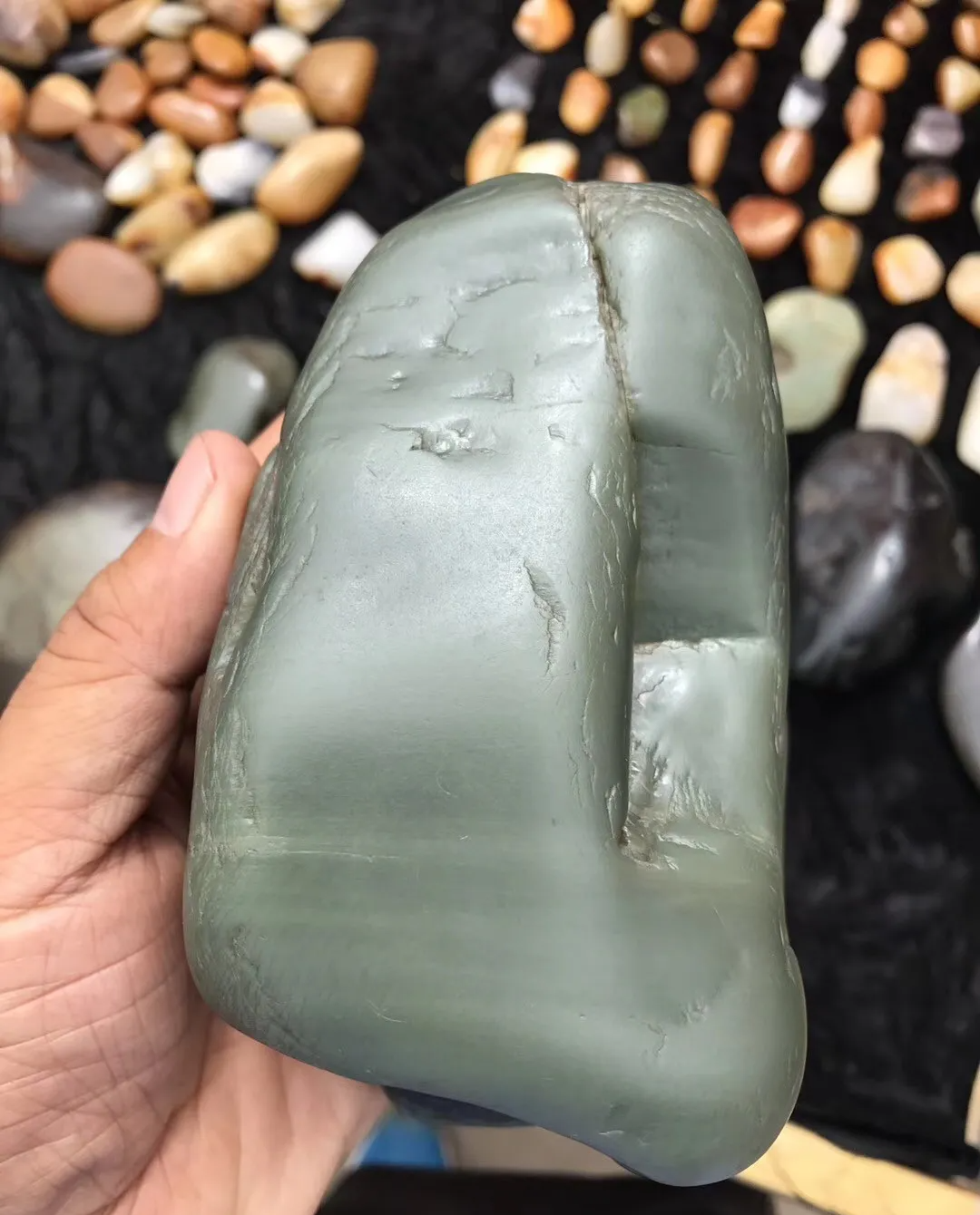 蓝调|一抹蓝色,为什么成了和田玉里的香饽饽!