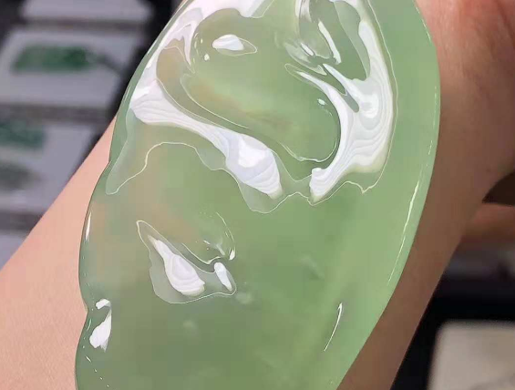 翡翠|喜欢翡翠的人,这一路走来都是跌跌撞撞的,谁没有被坑骗过呢?