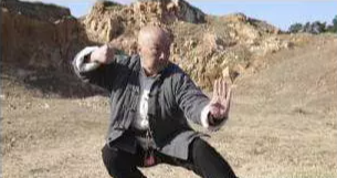 李连杰|他自小习武，李连杰和吴京都曾向他求教如今年过古稀还每天练拳