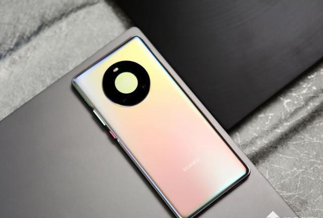 电池|还在纠结给父母换什么手机？大内存+超长续航，这三款可以选择