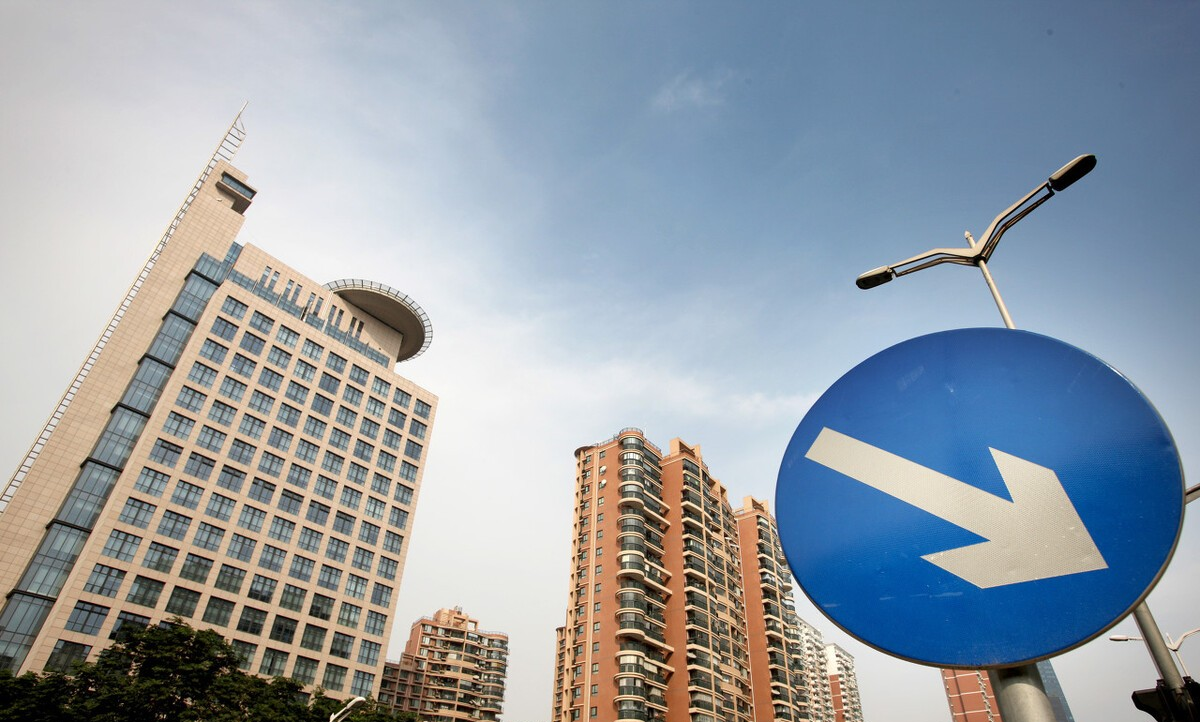 邯郸|100个县城房价破万背后:近5亿人户籍在老家,41亿平米房子没人住