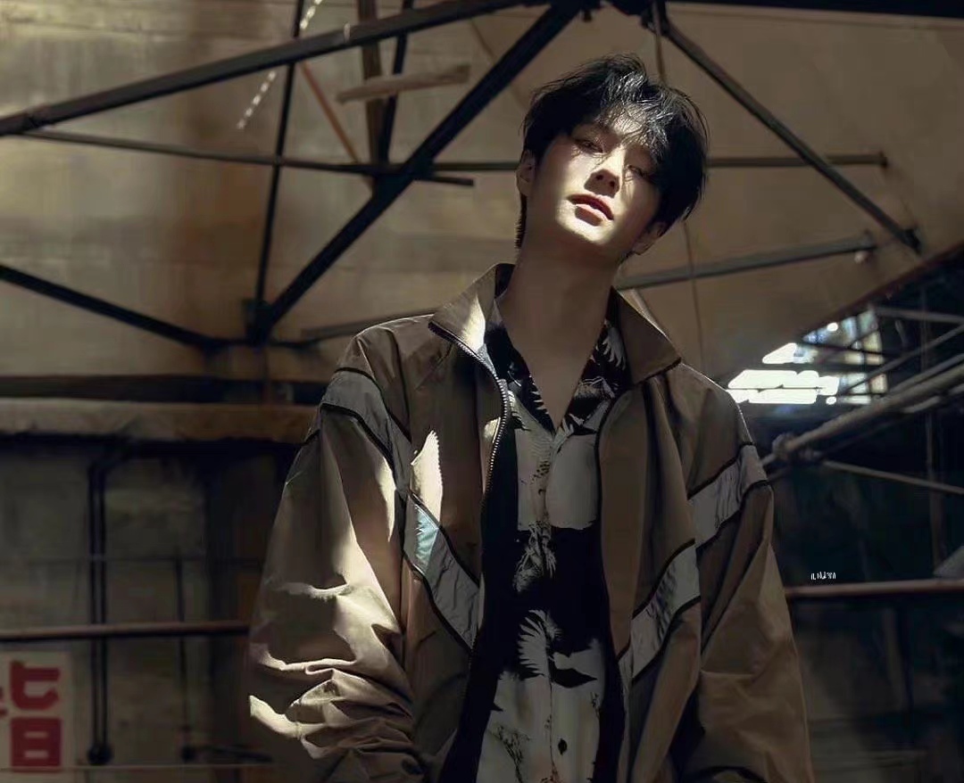 王一博|爱豆人人在转型,演员到底有多香,王一博告诉你