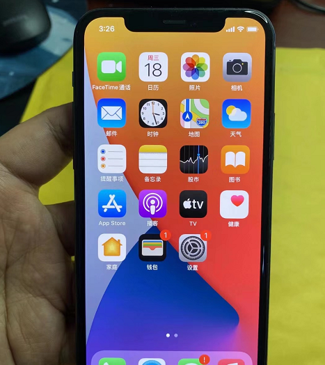 iphone11|网友2600买iPhone11Pro翻车，该机是企业定制机！隐患很大！