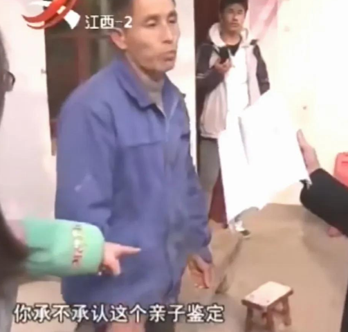 娇妻怀丈夫的孩子被暴打: 我没有生育能力