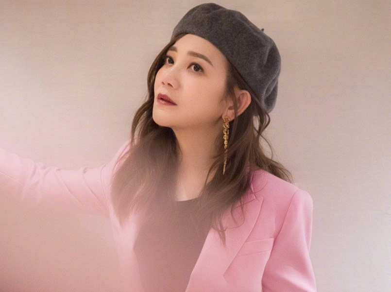 梁静茹|梁静茹离婚后复出,连开六十六场演唱会,离开渣男真好!