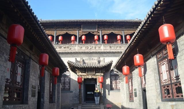 败家子大姨父闪亮登场!花了“20000元”买个花瓶,是假的!(1)
