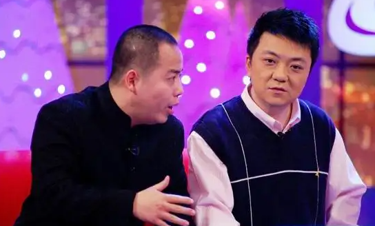 董路|董路开直播回应！怒斥巩汉林冯巩没文化，言辞激烈一度被封停