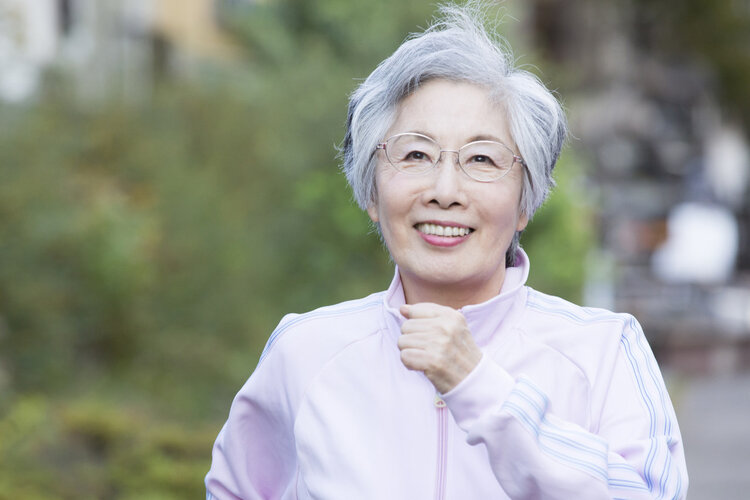 运动|经常散步到底好不好?提醒:65岁以后,散步时要注意好这4点