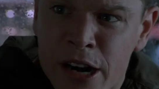 谍影重重|《伯恩的身份》：电影《谍影重重》原著小说，比电影更复杂更好看