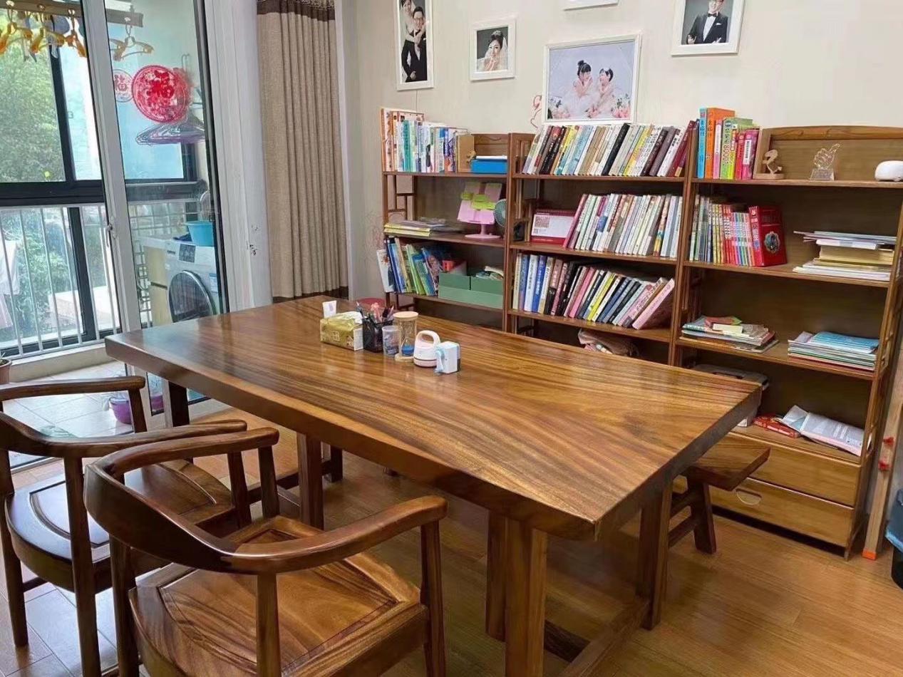 如何打造中式风格的家居——实木大板桌