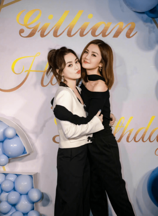 王心凌|《乘风破浪》总决赛10人成团，王心凌获C位总冠军，吴谨言意难平